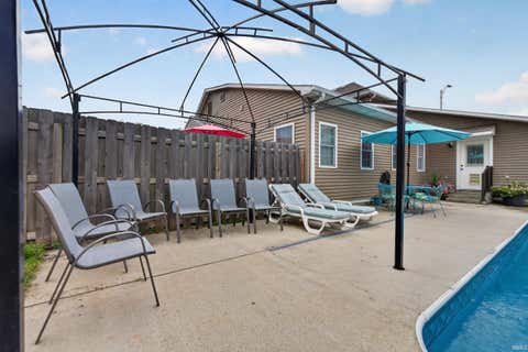 Tiny photo for 711 W Market Street, Logansport, IN 46947 (MLS # 202626914)