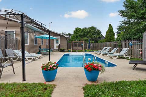 Tiny photo for 711 W Market Street, Logansport, IN 46947 (MLS # 202626914)