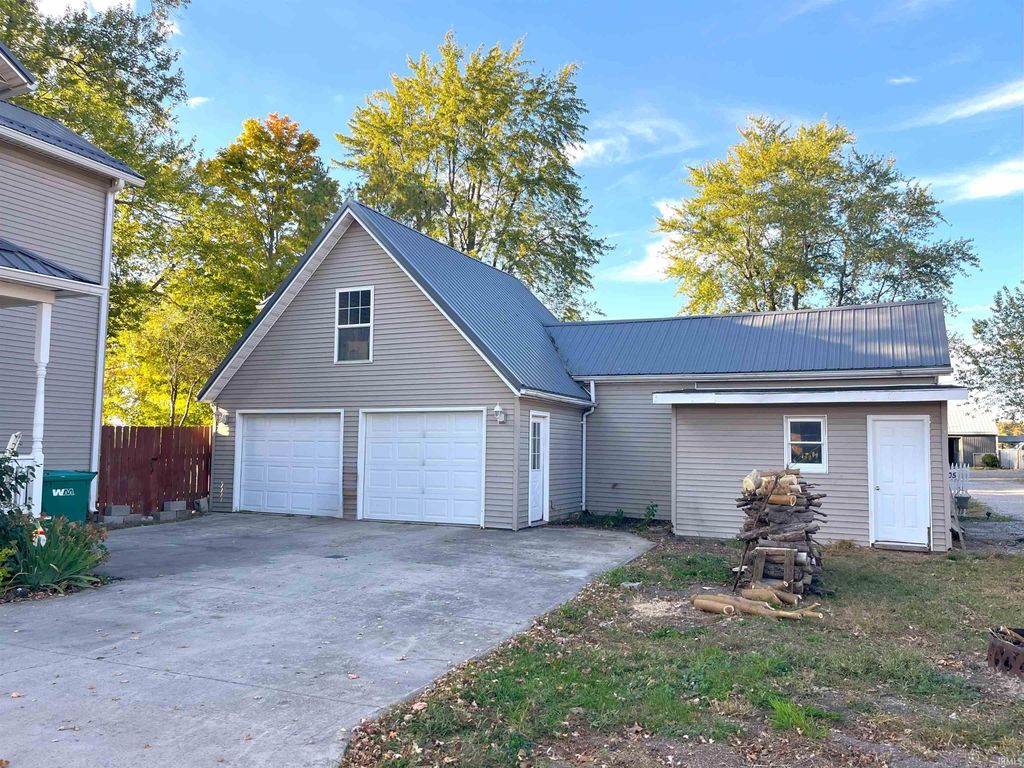 Photo of 3803 W US 224 Highway, Decatur, IN 46733 (MLS # 202538238)