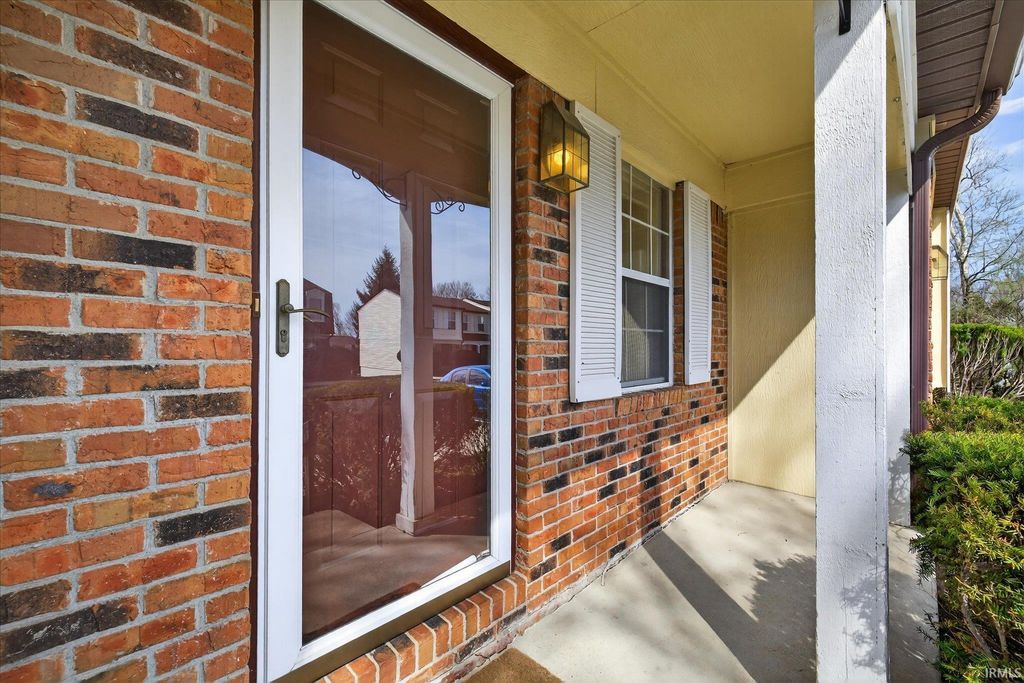 Photo of 2303 S Burberry Lane, Bloomington, IN 47401 (MLS # 202610398)