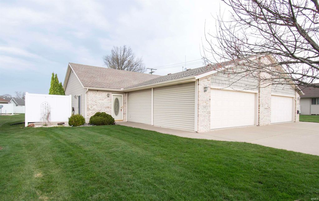 Photo of 397 Haley Drive, Kendallville, IN 46755 (MLS # 202617411)