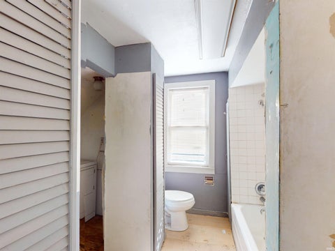 Tiny photo for 203 W 20th Street, Marion, IN 46953 (MLS # 202644937)
