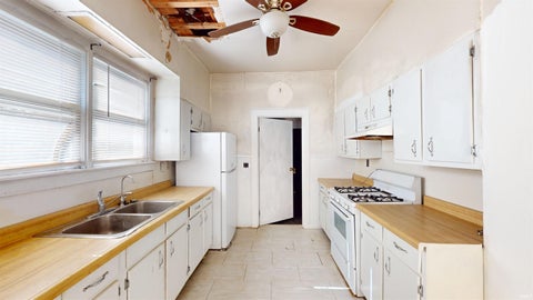 Tiny photo for 203 W 20th Street, Marion, IN 46953 (MLS # 202644937)