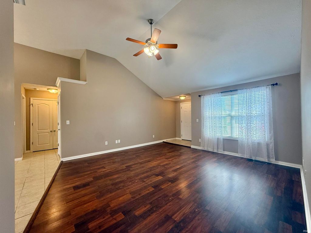 Photo of 4524 Erinwood Court, Evansville, IN 47725 (MLS # 202613083)