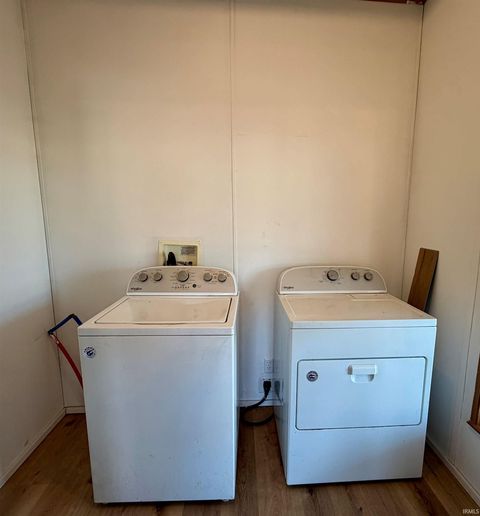 Tiny photo for 411 N Market Street, Delphi, IN 46923 (MLS # 202602318)