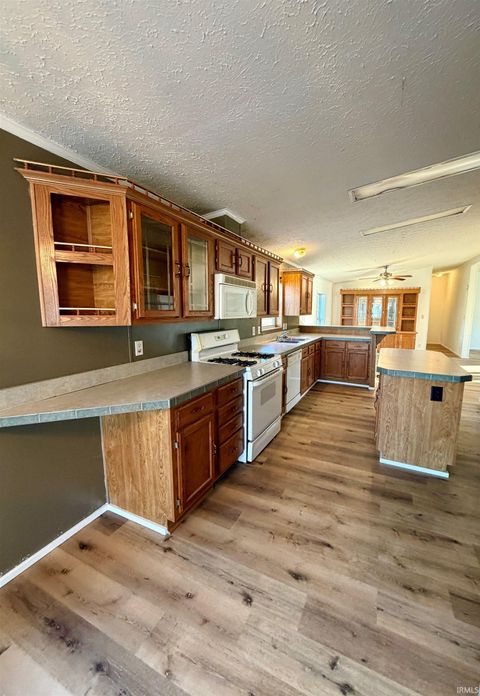 Tiny photo for 411 N Market Street, Delphi, IN 46923 (MLS # 202602318)