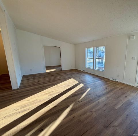 Tiny photo for 411 N Market Street, Delphi, IN 46923 (MLS # 202602318)