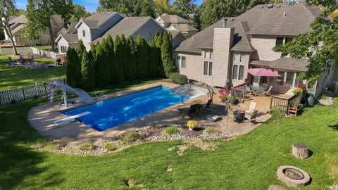 Tiny photo for 1634 Vanderbilt Drive, Fort Wayne, IN 46845 (MLS # 202641923)