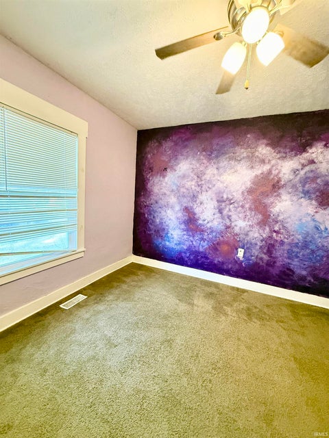 Tiny photo for 1214 S Ohio Street, Kokomo, IN 46902 (MLS # 202636856)