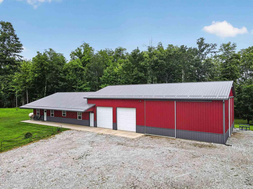 Photo of 9560 W Chapel Road, Andrews, IN 46702 (MLS # 202633451)
