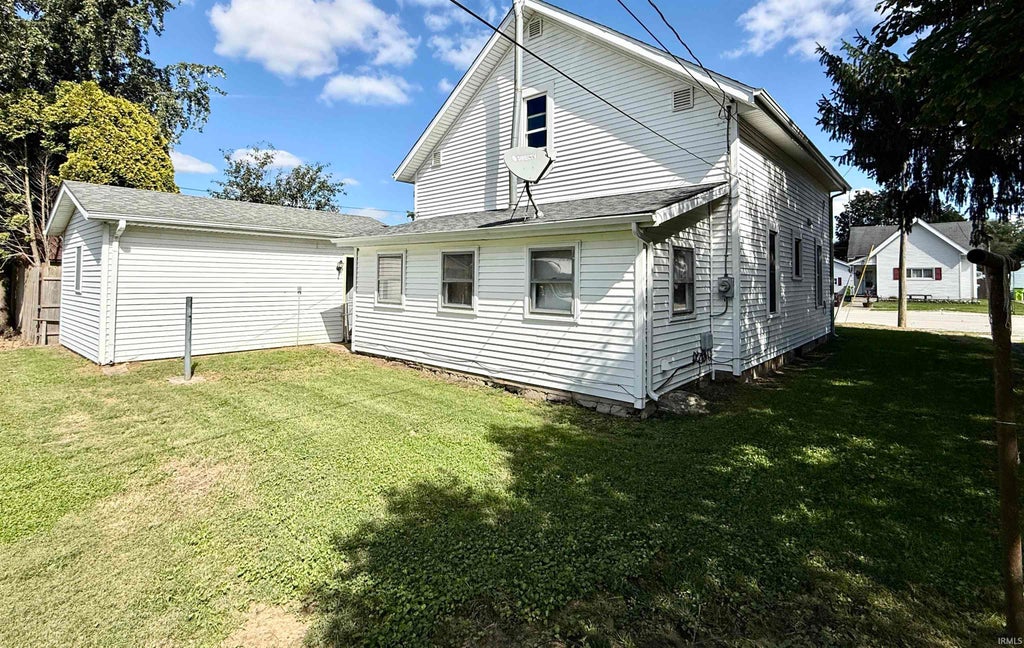 Photo of 240 Garfield Street, Huntington, IN 46750 (MLS # 202640398)