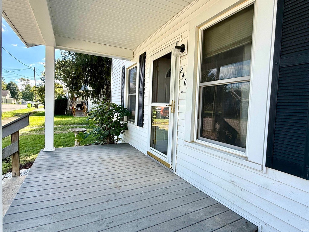 Photo of 240 Garfield Street, Huntington, IN 46750 (MLS # 202640398)