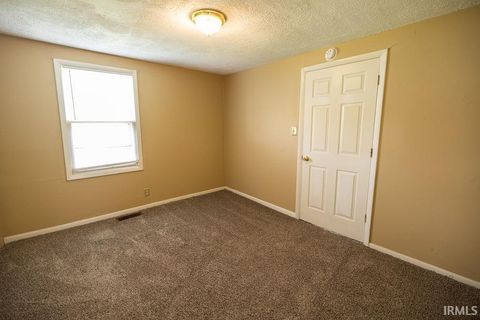 Tiny photo for 308 E Berkley Avenue, Muncie, IN 47303 (MLS # 202616161)