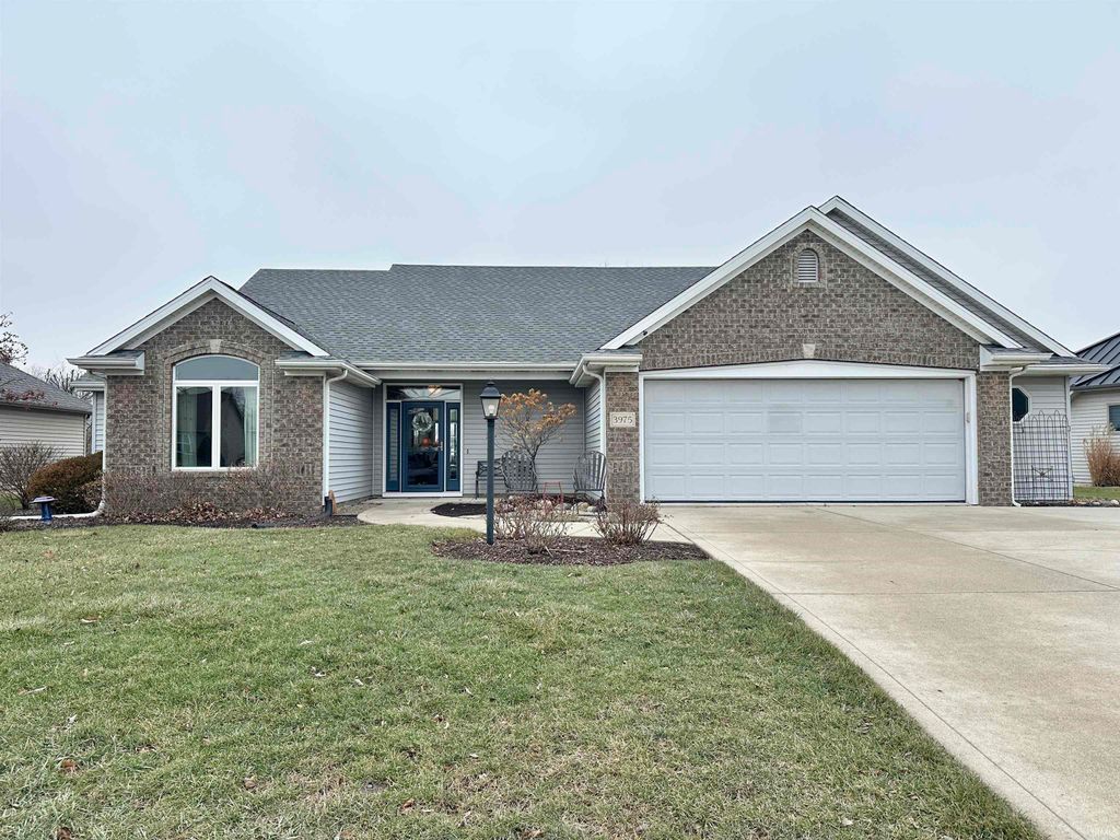Photo of 3975 Shoreline Boulevard, New Haven, IN 46774 (MLS # 202600847)