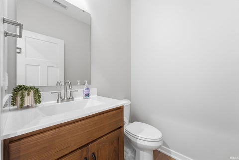 Tiny photo for 10071 Gala Cove, Fort Wayne, IN 46835 (MLS # 202641942)