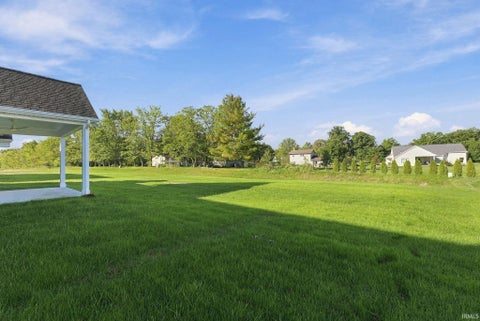 Tiny photo for 10071 Gala Cove, Fort Wayne, IN 46835 (MLS # 202641942)
