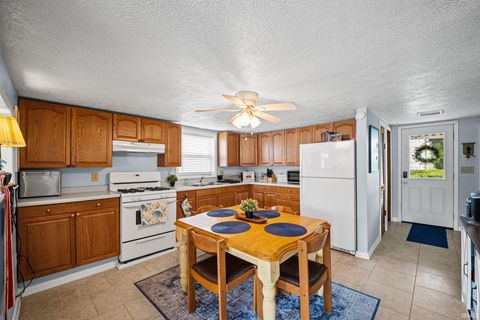 Tiny photo for 5347 E Blue Bell Court, Monticello, IN 47960 (MLS # 202614742)