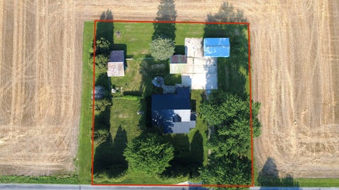 Tiny photo for 13757 S County Road 700 E, Galveston, IN 46932 (MLS # 202627755)