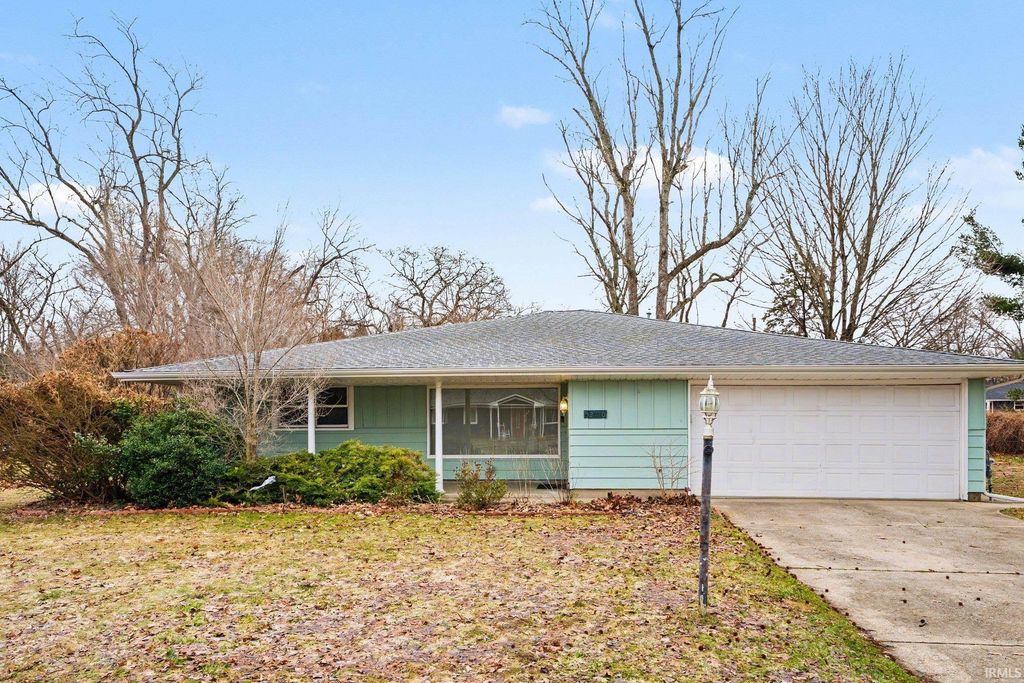 Photo of 52770 Arbor Drive, South Bend, IN 46635 (MLS # 202608028)