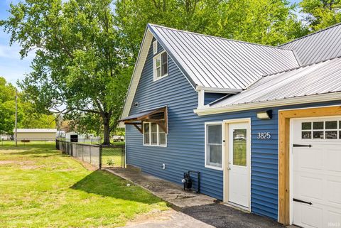 Tiny photo for 3825 W Old Road 30, Warsaw, IN 46580 (MLS # 202616036)