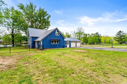 Tiny photo for 3825 W Old Road 30, Warsaw, IN 46580 (MLS # 202616036)