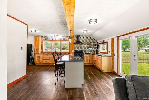 Tiny photo for 3825 W Old Road 30, Warsaw, IN 46580 (MLS # 202616036)