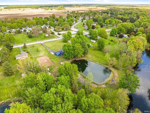 Tiny photo for 3825 W Old Road 30, Warsaw, IN 46580 (MLS # 202616036)
