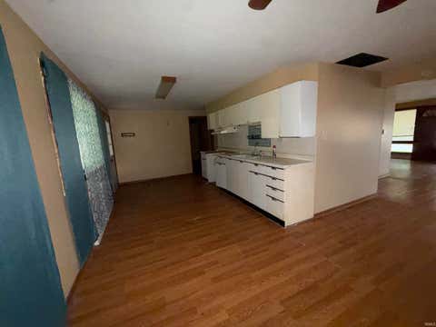 Tiny photo for 432 N 14Th Street, New Castle, IN 47362 (MLS # 202635248)