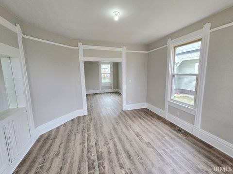 Tiny photo for 113 N Washington Street, Converse, IN 46919 (MLS # 202614621)