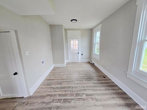 Tiny photo for 113 N Washington Street, Converse, IN 46919 (MLS # 202614621)