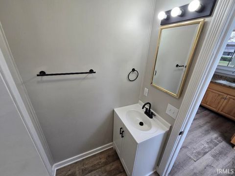 Tiny photo for 113 N Washington Street, Converse, IN 46919 (MLS # 202614621)