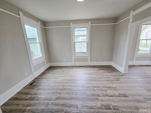 Tiny photo for 113 N Washington Street, Converse, IN 46919 (MLS # 202614621)