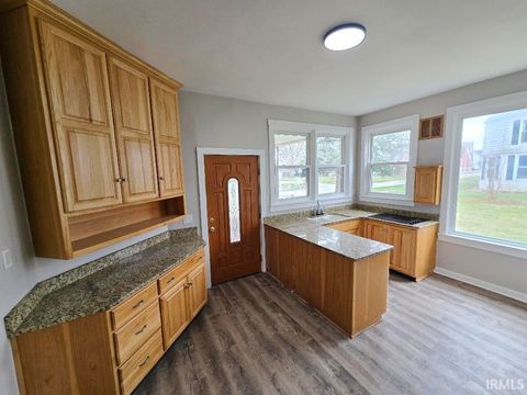 Tiny photo for 113 N Washington Street, Converse, IN 46919 (MLS # 202614621)