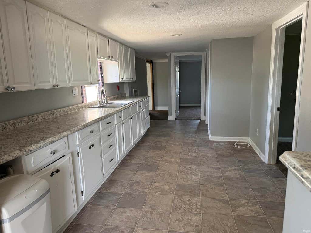 Photo of 8746 W Us Highway 40 Highway, Knightstown, IN 46148 (MLS # 202621576)
