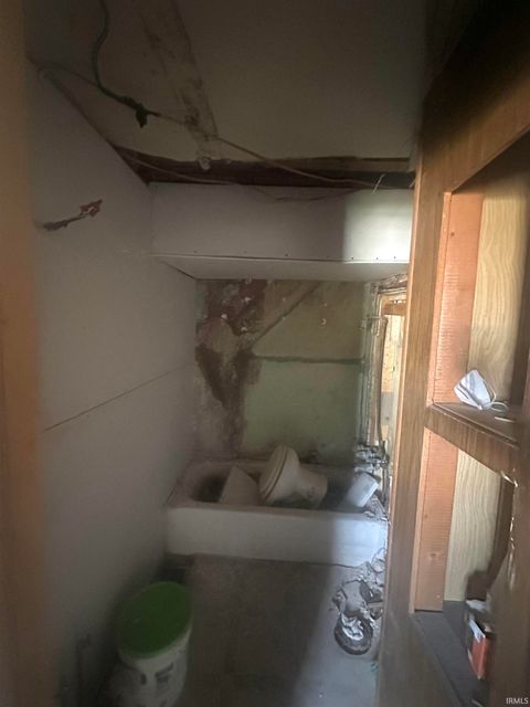 Tiny photo for 1709 N Webster Street, Kokomo, IN 46901 (MLS # 202541695)