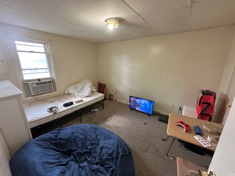 Tiny photo for 1709 N Webster Street, Kokomo, IN 46901 (MLS # 202541695)