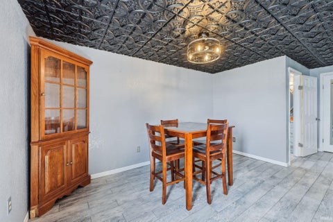 Tiny photo for 6530 E Mcguire Road, Churubusco, IN 46723 (MLS # 202637807)