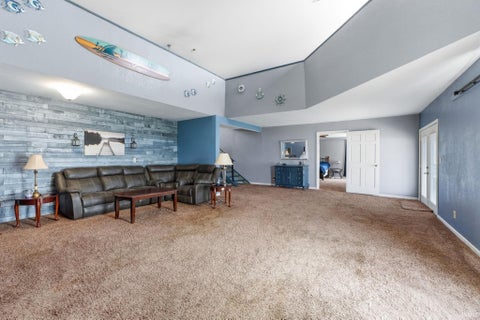 Tiny photo for 6530 E Mcguire Road, Churubusco, IN 46723 (MLS # 202637807)