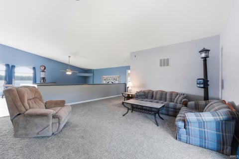 Tiny photo for 6530 E Mcguire Road, Churubusco, IN 46723 (MLS # 202637807)
