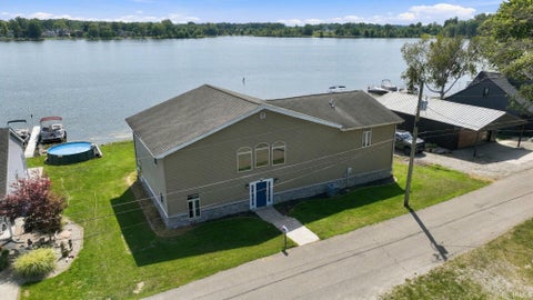 Tiny photo for 6530 E Mcguire Road, Churubusco, IN 46723 (MLS # 202637807)