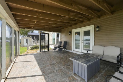 Tiny photo for 6530 E Mcguire Road, Churubusco, IN 46723 (MLS # 202637807)
