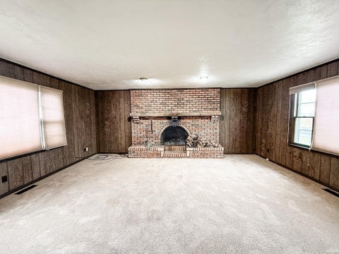 Tiny photo for 1820 S Indiana Avenue, Kokomo, IN 46902 (MLS # 202630593)