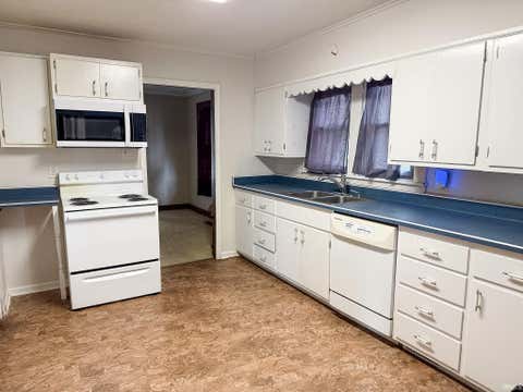 Tiny photo for 1820 S Indiana Avenue, Kokomo, IN 46902 (MLS # 202630593)