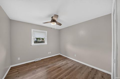 Tiny photo for 55880 River Shore Lane, Elkhart, IN 46516 (MLS # 202630132)