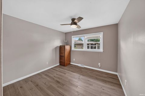 Tiny photo for 55880 River Shore Lane, Elkhart, IN 46516 (MLS # 202630132)