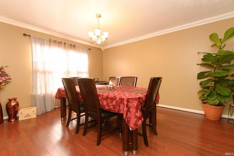 Tiny photo for 846 Springwater Road, Kokomo, IN 46902 (MLS # 202541416)