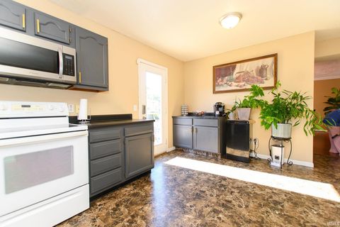 Tiny photo for 846 Springwater Road, Kokomo, IN 46902 (MLS # 202541416)