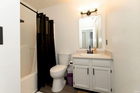 Tiny photo for 846 Springwater Road, Kokomo, IN 46902 (MLS # 202541416)
