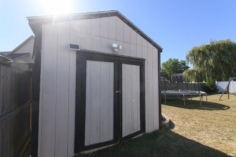 Tiny photo for 846 Springwater Road, Kokomo, IN 46902 (MLS # 202541416)