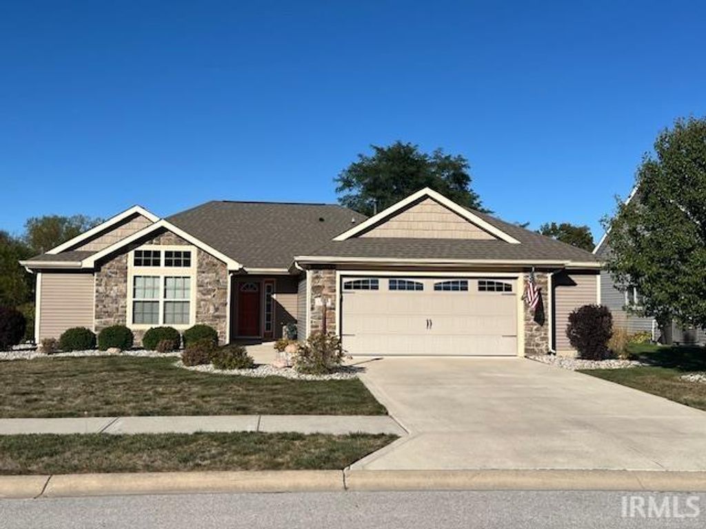 Photo of 1529 Citation Lane, Fort Wayne, IN 46825 (MLS # 202543891)